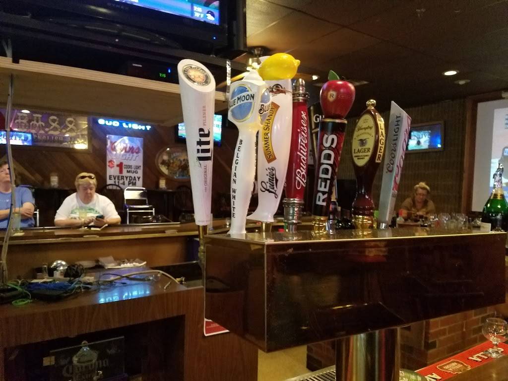 Molinaris | restaurant | 312 W Sylvania Ave, Neptune City, NJ 07753, USA | 7327757733 OR +1 732-775-7733