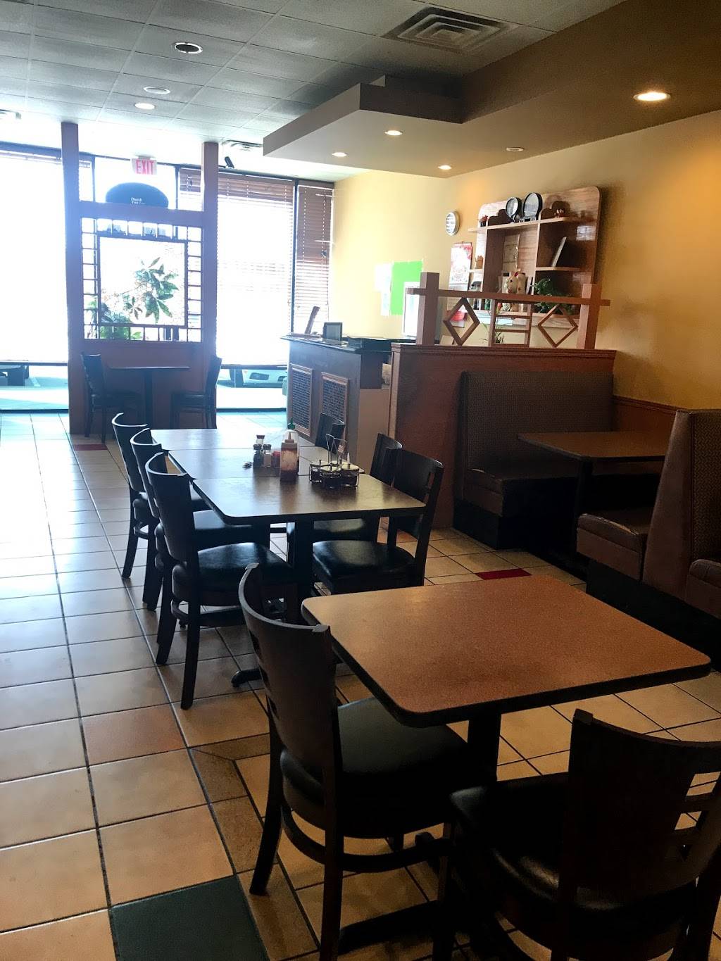 Spring China Cafe | restaurant | 12620 Woodforest Blvd #400, Houston, TX 77015, USA | 7136377888 OR +1 713-637-7888