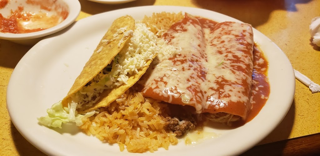 Cielito Lindo | restaurant | 3530 S Campbell Ave, Springfield, MO 65807, USA | 4178867676 OR +1 417-886-7676