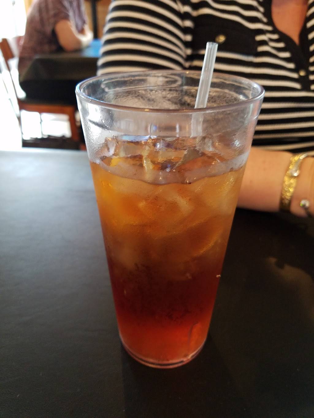 Parkside Sports Grille | restaurant | 521 Clinton St, Newton Grove, NC 28366, USA | 9105946500 OR +1 910-594-6500