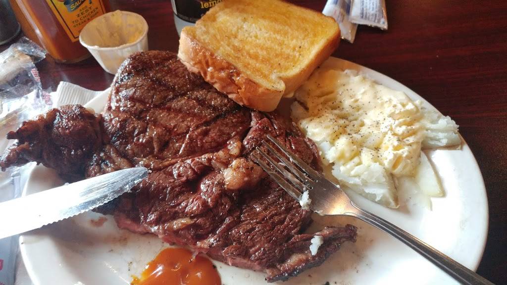 Bogies Steak House | restaurant | 1425 S Clinton St, Albia, IA 52531, USA | 6419325554 OR +1 641-932-5554