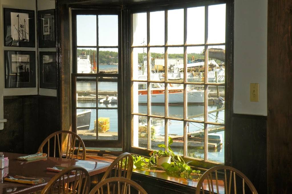 Lobstermans Wharf | restaurant | 224 Ocean Point Rd, East Boothbay, ME 04544, USA | 2076333443 OR +1 207-633-3443