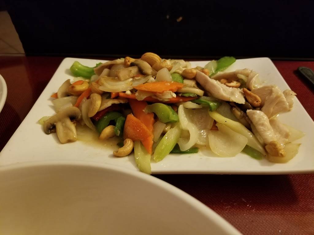 Bangkok noodles | restaurant | 35911 Date Palm Dr, Cathedral City, CA 92234, USA | 7603243533 OR +1 760-324-3533