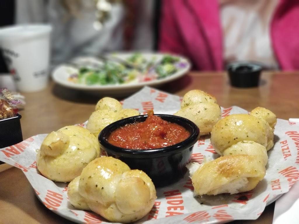 Hideaway Pizza | restaurant | 1150 N 9th St #2388, Broken Arrow, OK 74012, USA | 9182861777 OR +1 918-286-1777