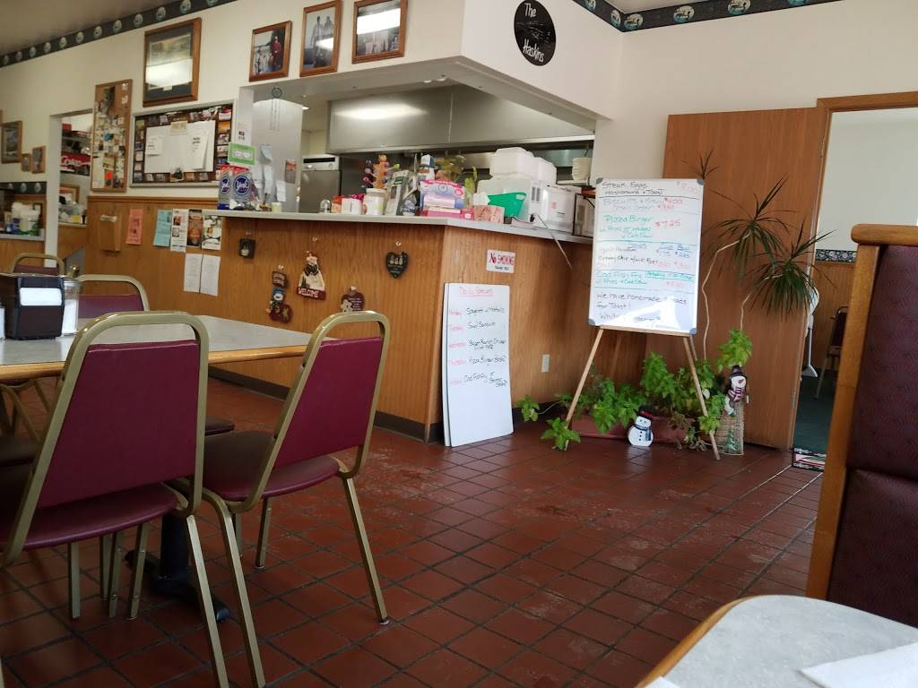 Freight House | restaurant | 285 N Lake St, Phillips, WI 54555, USA | 7153393744 OR +1 715-339-3744