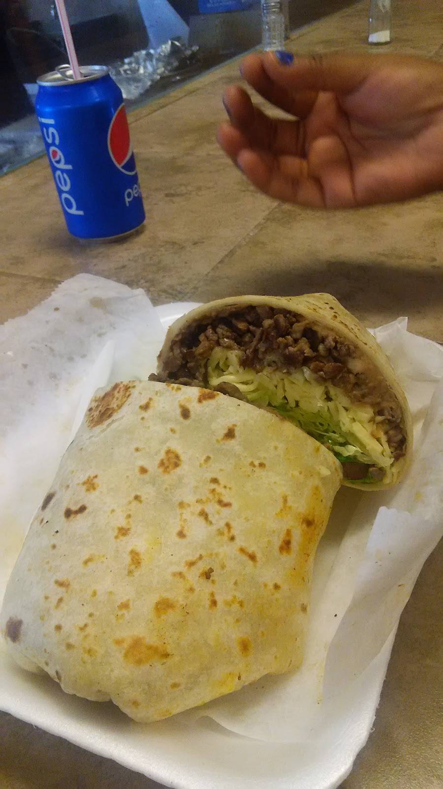 Tnt Mexican Restaurant | restaurant | 8929 S Commercial Ave, Chicago, IL 60617, USA | 7737684153 OR +1 773-768-4153