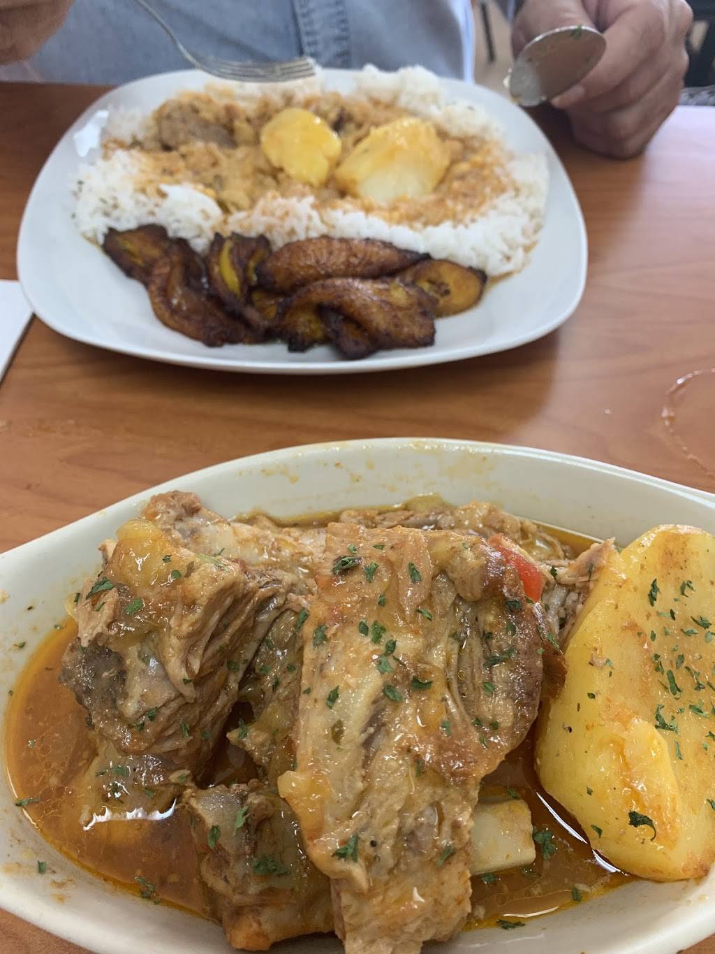 Habana 47 Restaurant | restaurant | 532 SE 47th Terrace, Cape Coral, FL 33904, USA | 2395414328 OR +1 239-541-4328