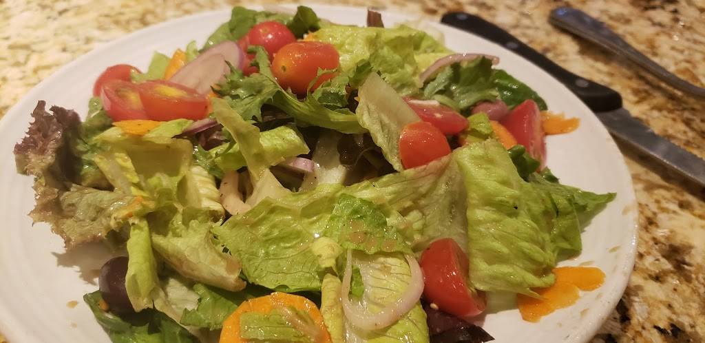 Carrabbas Italian Grill | restaurant | 1951 Carl D. Silver Parkway, Fredericksburg, VA 22401, USA | 5405481122 OR +1 540-548-1122