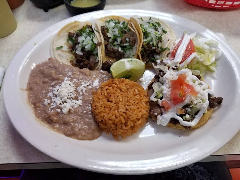 Taqueria Zavala | restaurant | 241 East Ovilla Road, Red Oak, TX 75154, USA | 9725768589 OR +1 972-576-8589