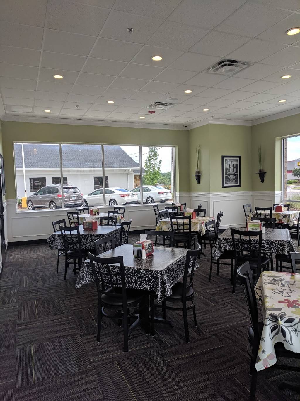 Chicken Salad Chick | restaurant | 602 MS-12, Starkville, MS 39759, USA | 6622220305 OR +1 662-222-0305