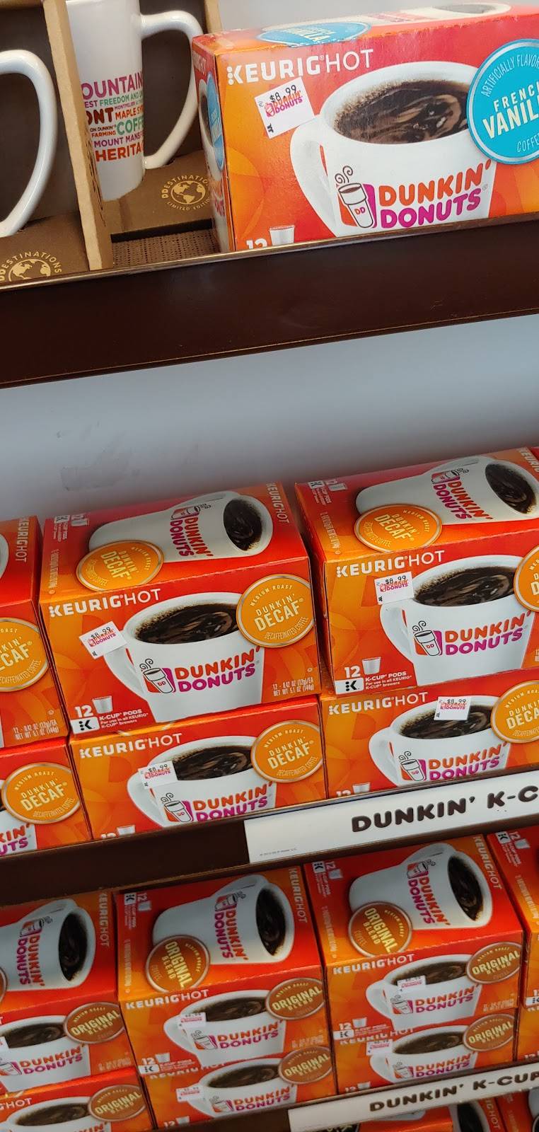 Dunkin | bakery | 122 Pearl St, Essex Junction, VT 05452, USA | 8028797466 OR +1 802-879-7466