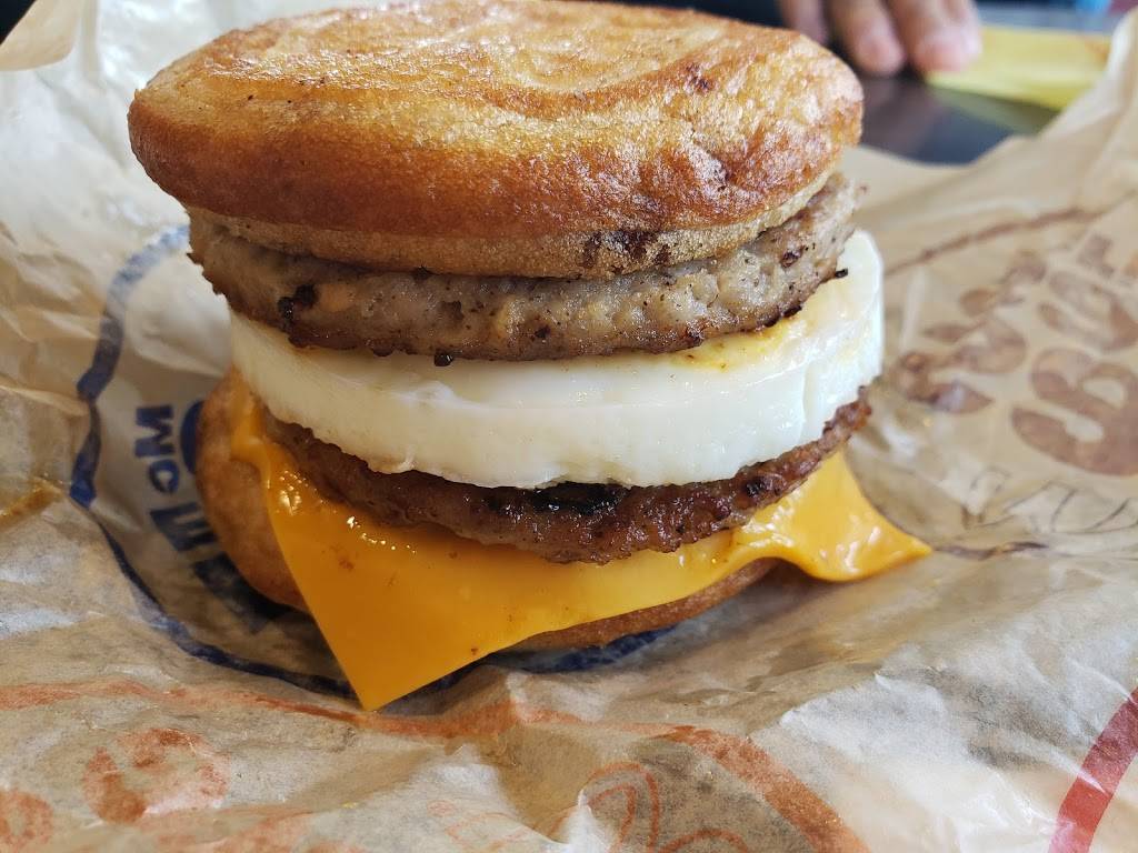 McDonalds | cafe | 13546 US-30, Plainfield, IL 60544, USA | 8152540356 OR +1 815-254-0356