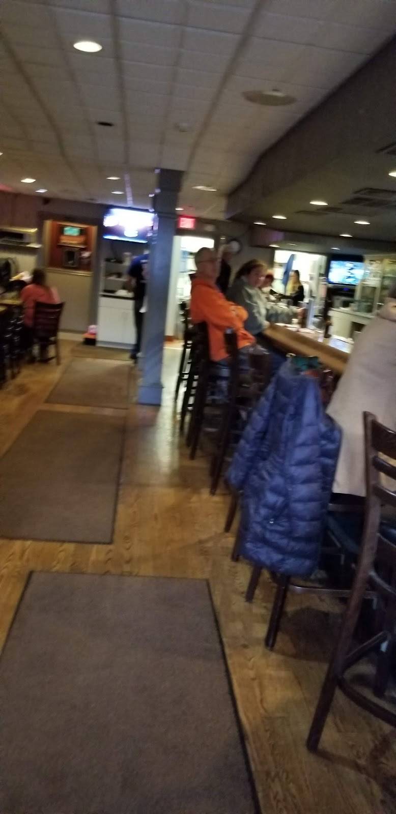 Amster Sol Tavern | restaurant | 18 Prospect St, Waldwick, NJ 07463, USA | 2016529819 OR +1 201-652-9819