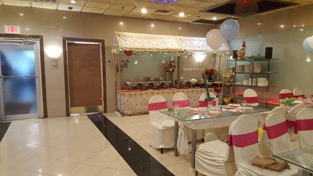 Guru Palace | restaurant | 2215 US-1, North Brunswick Township, NJ 08902, USA | 7323989022 OR +1 732-398-9022