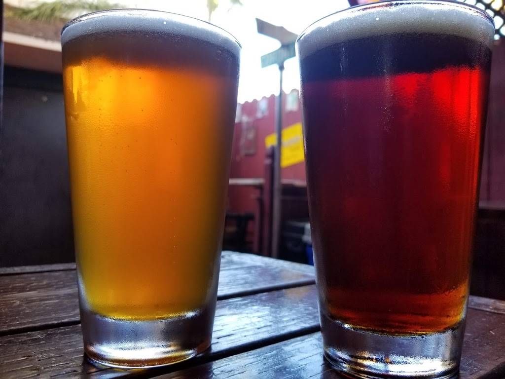 Way Point Saloon aka Mollys | restaurant | 1270 Main St, Ramona, CA 92065, USA | 7607899050 OR +1 760-789-9050