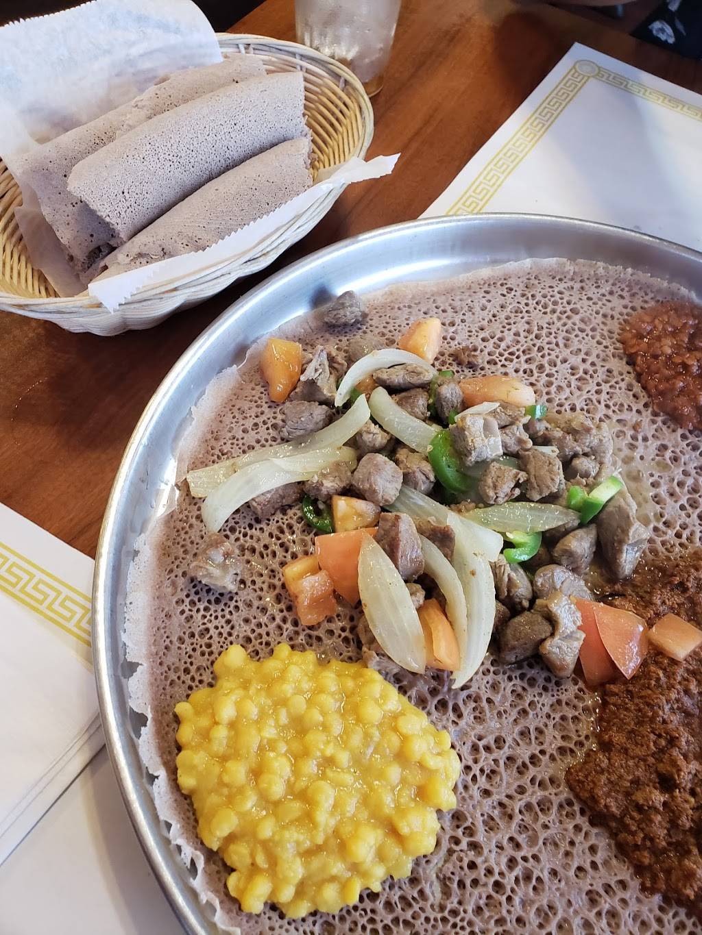 Gojo Ethiopian Cafe and Restaurant | restaurant | 415 W Thompson Ln, Nashville, TN 37211, USA | 6153320710 OR +1 615-332-0710