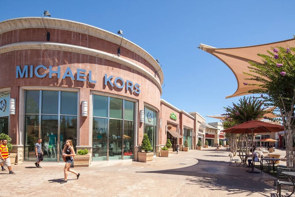 Fashion Fair | shopping mall | 645 E Shaw Ave, Fresno, CA 93710, USA | 5592241591 OR +1 559-224-1591