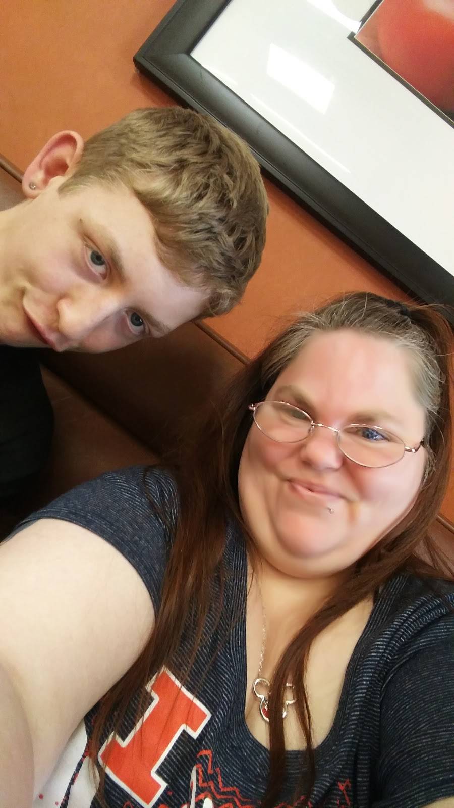 Subway | restaurant | 616 E Green St Suite A, Champaign, IL 61820, USA | 2172390108 OR +1 217-239-0108