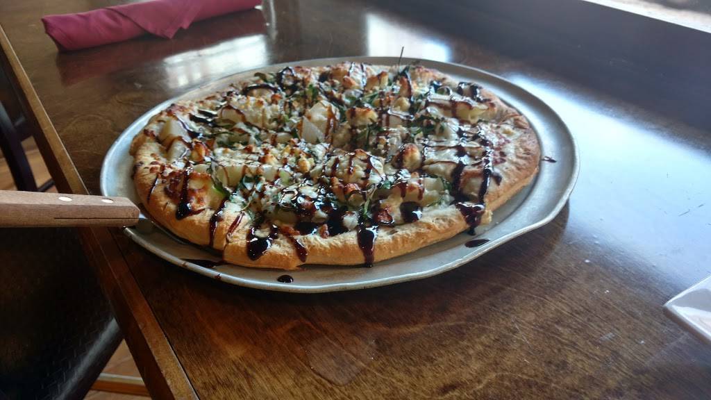 Pearl Street Pizzeria & Pub | meal delivery | 65 E Pearl St, Indianapolis, IN 46204, USA | 3176383110 OR +1 317-638-3110