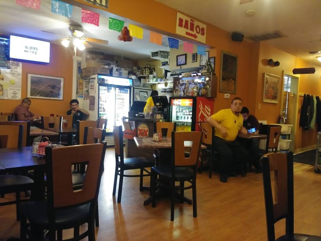 La Piedad | restaurant | 6524 Cornell Ave, Indianapolis, IN 46220, USA | 3174750988 OR +1 317-475-0988