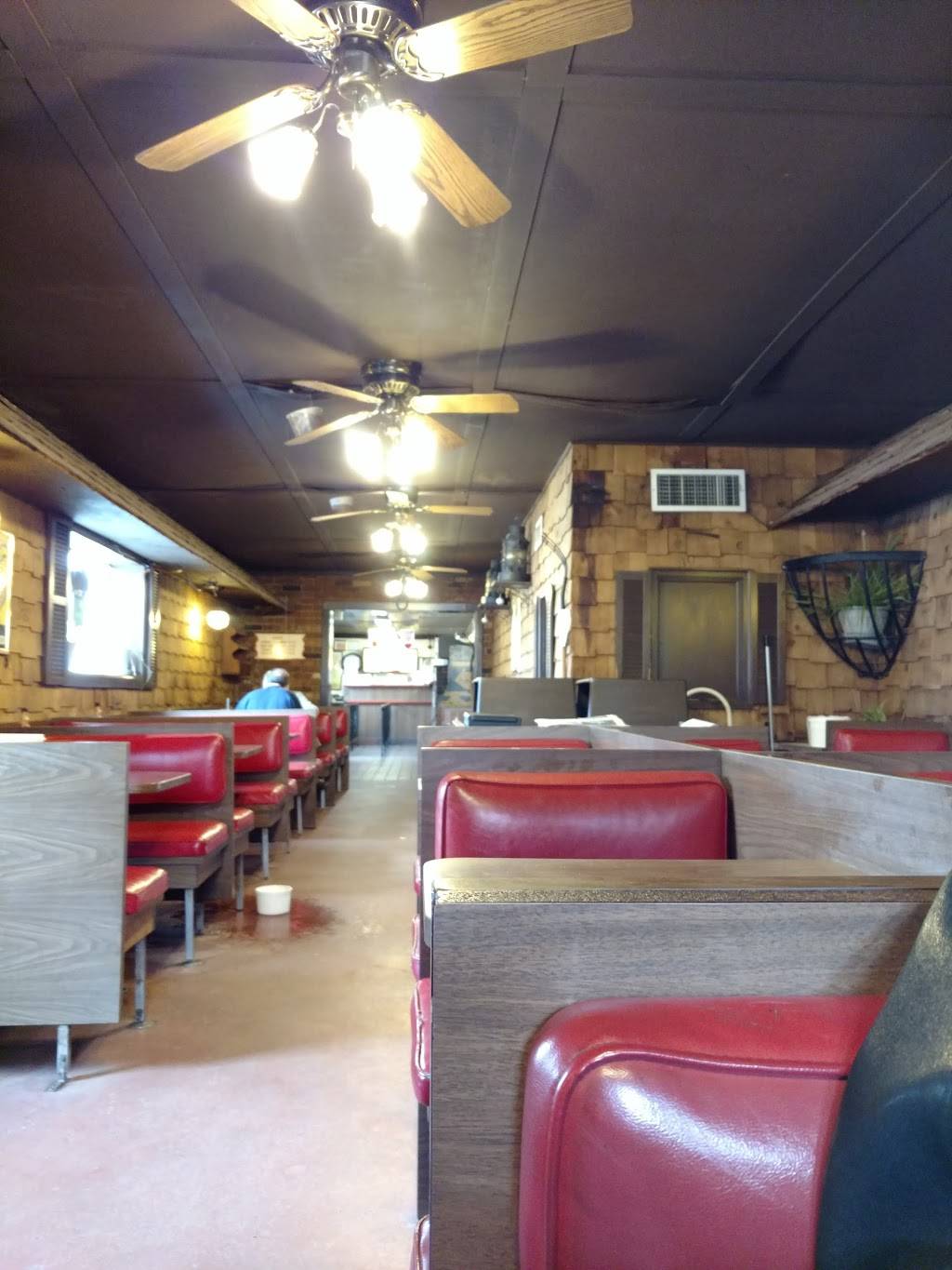 Campis Restaurant | restaurant | 205 Scottsville Rd, Rochester, NY 14611, USA | 5852357205 OR +1 585-235-7205