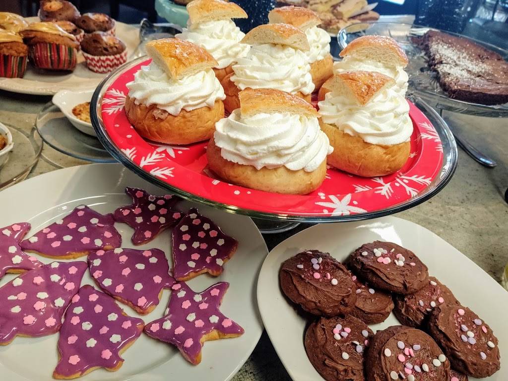 Baked on the River | bakery | 17071 CA-116, Guerneville, CA 95446, USA | 7078656060 OR +1 707-865-6060