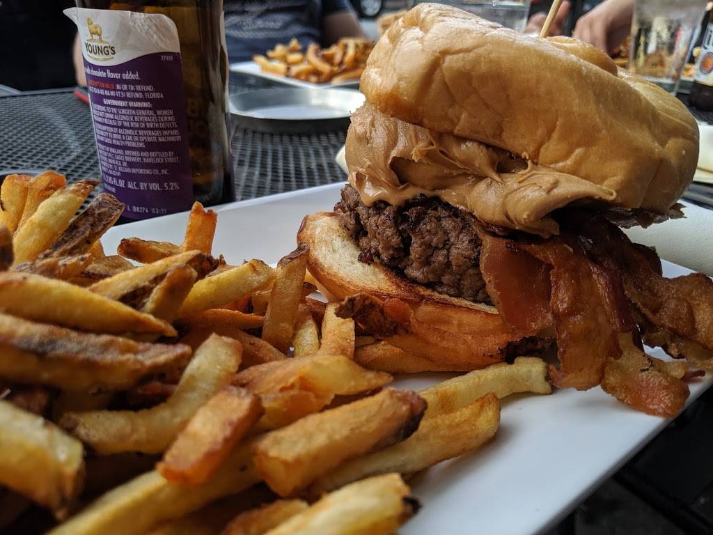 The Fork N Cork | restaurant | 122 Market St, Wilmington, NC 28401, USA | 9102285247 OR +1 910-228-5247