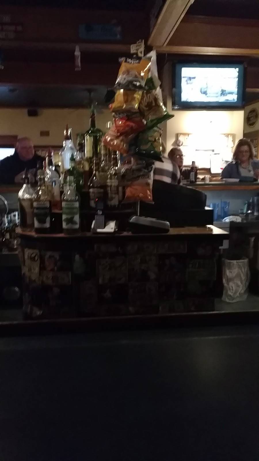 The Berville Hotel Bar & Grill | restaurant | 498 North Ave, Berlin Township, MI 48002, USA | 5867849017 OR +1 586-784-9017