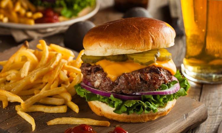 Flipping Out Burgers & Fries | restaurant | 4008 S 12th St, Tacoma, WA 98405, USA | 2532677002 OR +1 253-267-7002