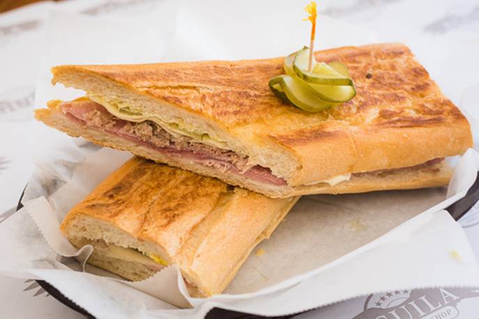 Aguila Sandwich Shop | meal takeaway | 3200 W Hillsborough Ave, Tampa, FL 33614, USA | 8138764022 OR +1 813-876-4022