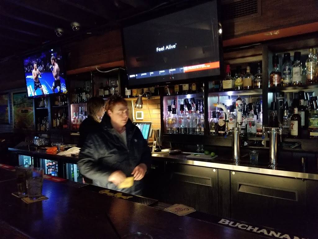 Trinity Pub Chicago | restaurant | 5943 N Northwest Hwy, Chicago, IL 60631, USA | 7737630095 OR +1 773-763-0095