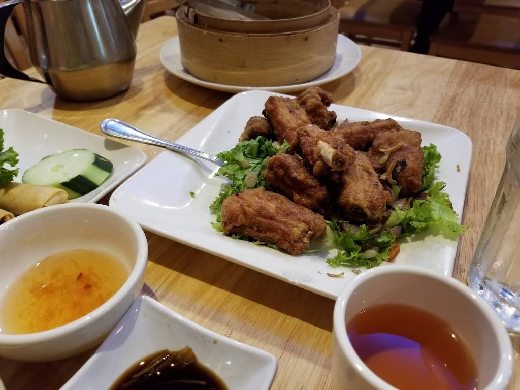 Supreme Dumpling | restaurant | 61-42 Springfield Blvd, Oakland Gardens, NY 11364, USA | 7188192988 OR +1 718-819-2988