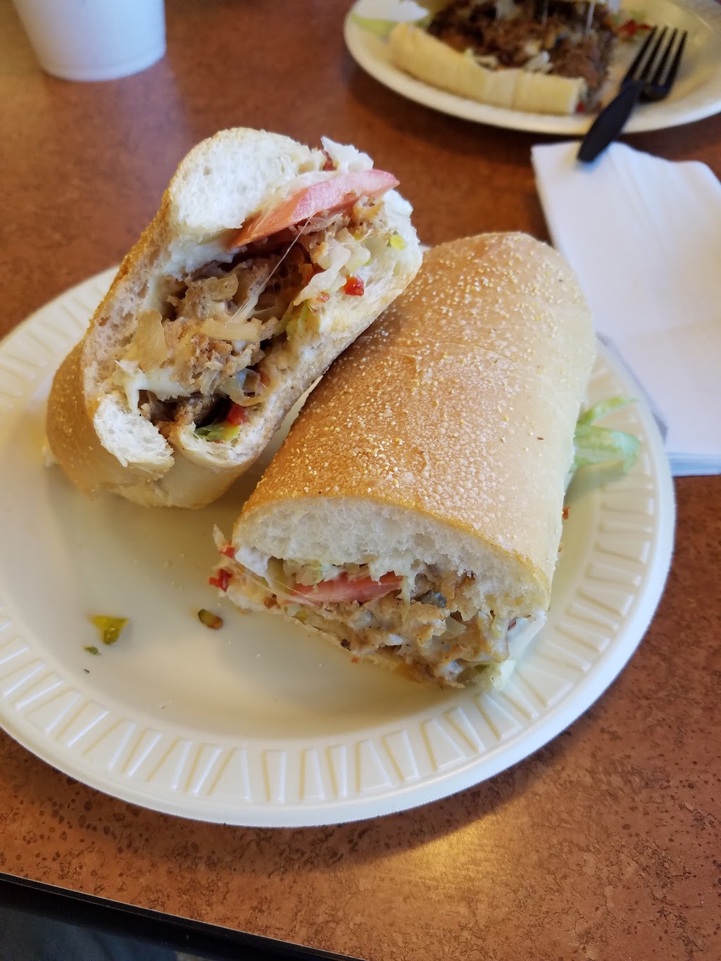 Sorrento Of Arbutus Restaurant | restaurant | 5401 East Dr, Halethorpe, MD 21227, USA | 4102426474 OR +1 410-242-6474