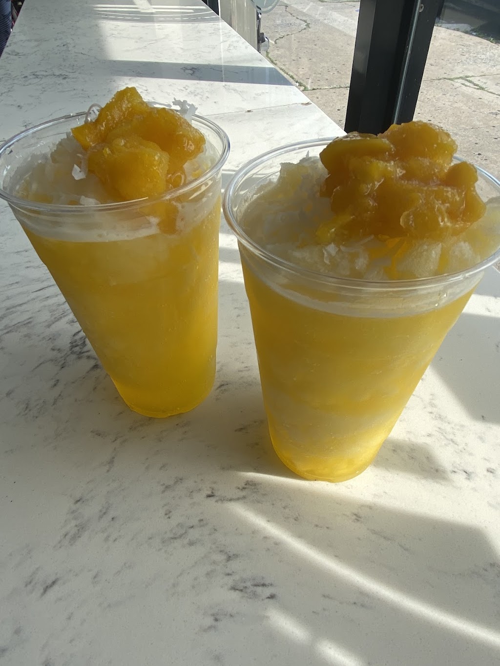 ESSENTIALS BY HEALTHYHOLIC | restaurant | 3200 Schley Ave, Bronx, NY 10465, USA | 9296665450 OR +1 929-666-5450