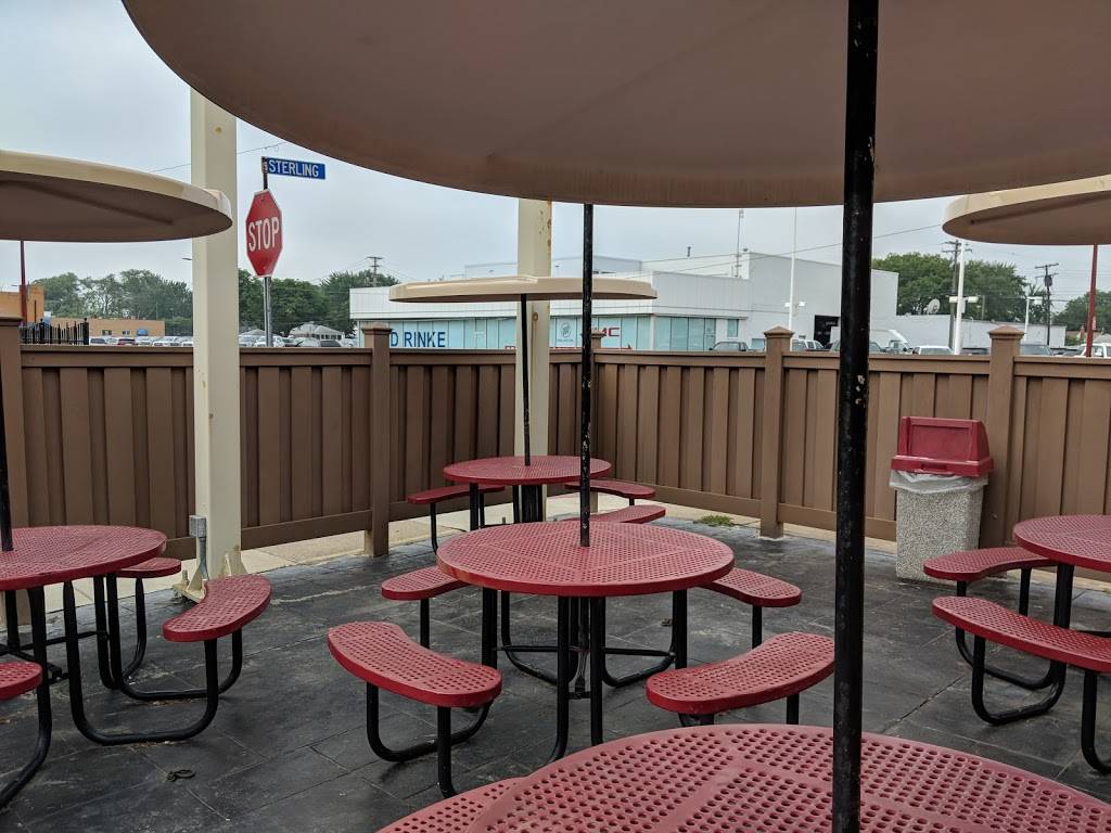 Stoshs Pizza | restaurant | 24312 Van Dyke Ave, Center Line, MI 48015, USA | 5867576836 OR +1 586-757-6836