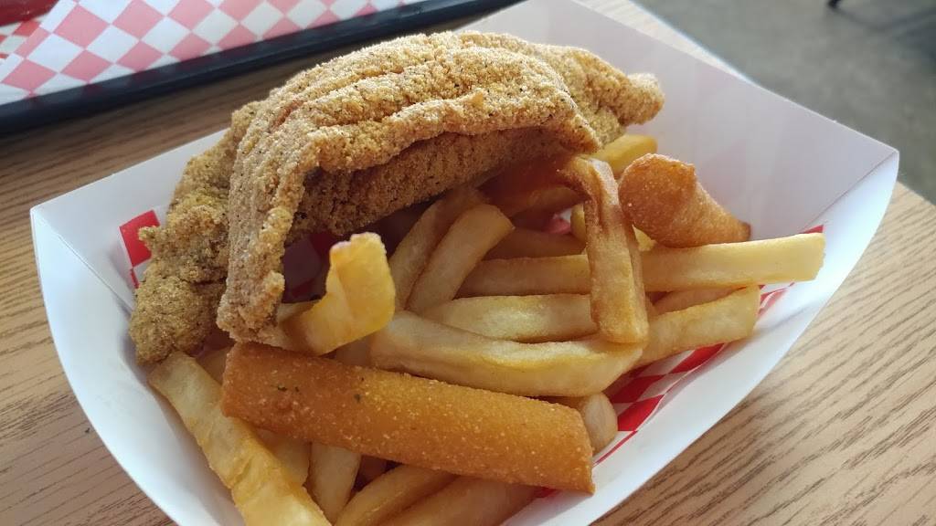 Bayou Cat | restaurant | 131, 8700, 2505 E Arkansas Ln, Arlington, TX 76010, USA | 8172744100 OR +1 817-274-4100