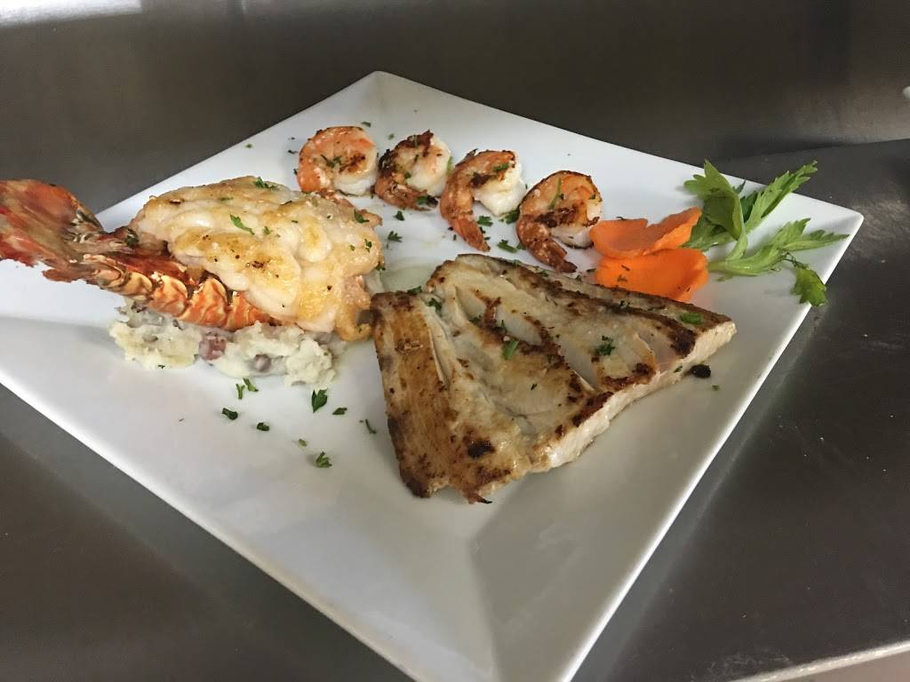 Cayo Esquivel Seafood Hialeah | restaurant | 11890 NW 87th Ct #1, Hialeah Gardens, FL 33018, USA | 3058250505 OR +1 305-825-0505