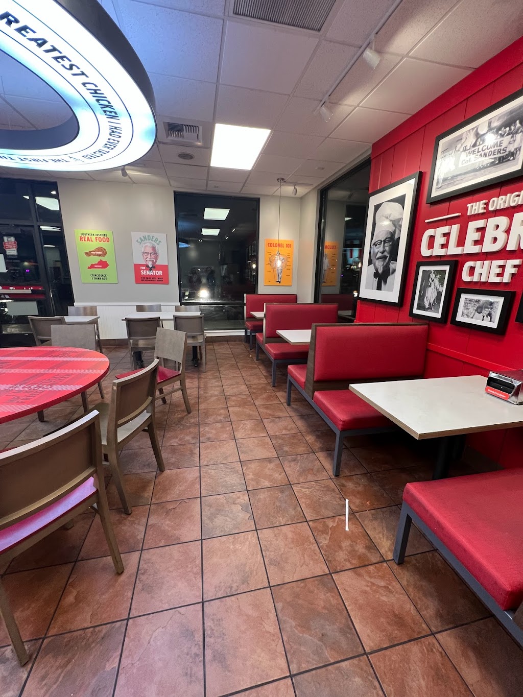 KFC | restaurant | 2750 Duportail St, Richland, WA 99352, USA | 5096280066 OR +1 509-628-0066