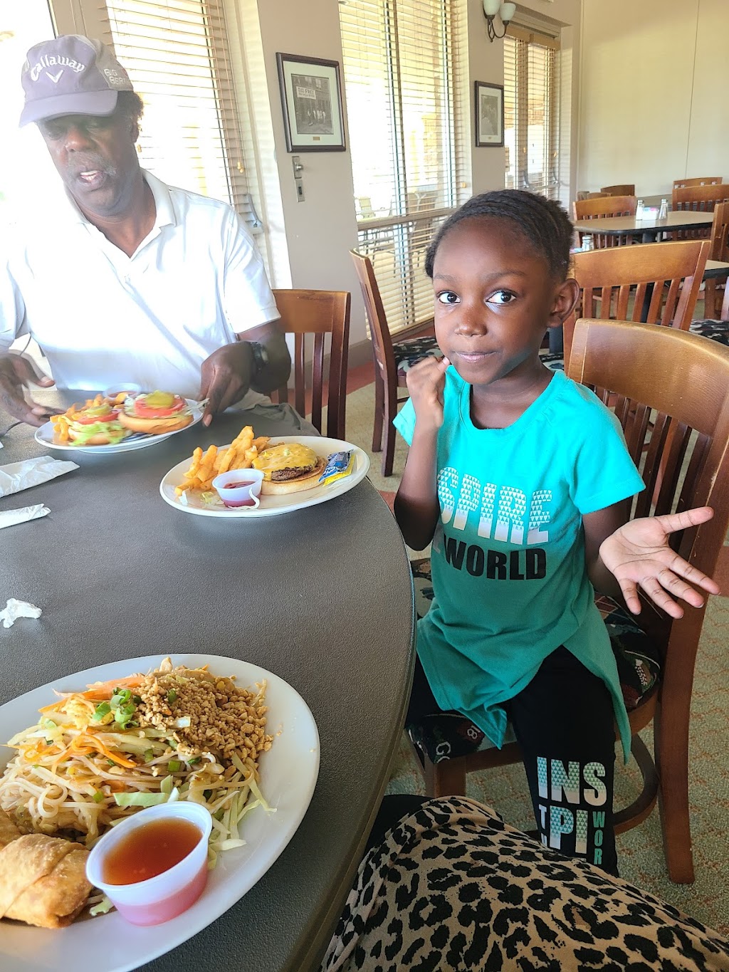 Two Trees Restaurant | restaurant | 1955 Lewis Turner Blvd, Fort Walton Beach, FL 32547, USA | 8508339665 OR +1 850-833-9665