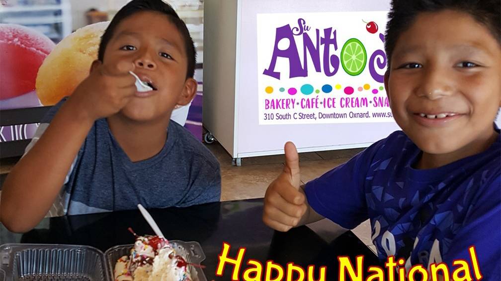 Su Antojo | bakery | 310 S C St, Oxnard, CA 93030, USA | 8053940517 OR +1 805-394-0517