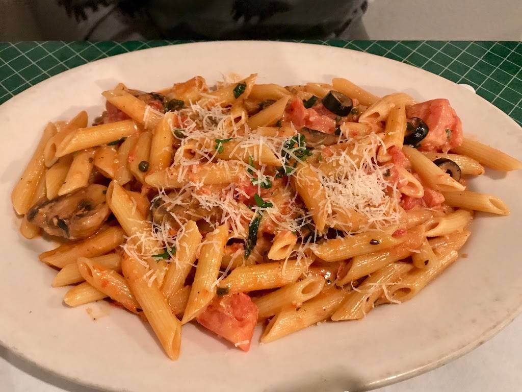 The Original Mama Ds Italian Kitchen | restaurant | 3012 Newport Blvd, Newport Beach, CA 92663, USA | 9496756262 OR +1 949-675-6262