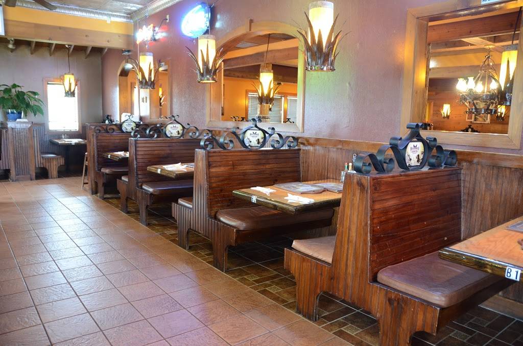 Hacienda Coyotes Grill | restaurant | 2433 S 3rd St, Terre Haute, IN 47802, USA | 8122346438 OR +1 812-234-6438
