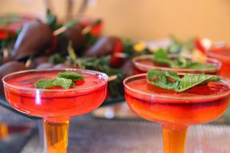 Van Bakery Restaurant | bakery | Suite #A, 1000 E Broadway, Glendale, CA 91205, USA | 8185481000 OR +1 818-548-1000