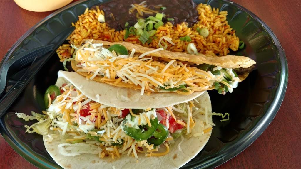Tijuana Flats | restaurant | 3331 S Orange Blossom Trail, Kissimmee, FL 34746, USA | 4079312391 OR +1 407-931-2391