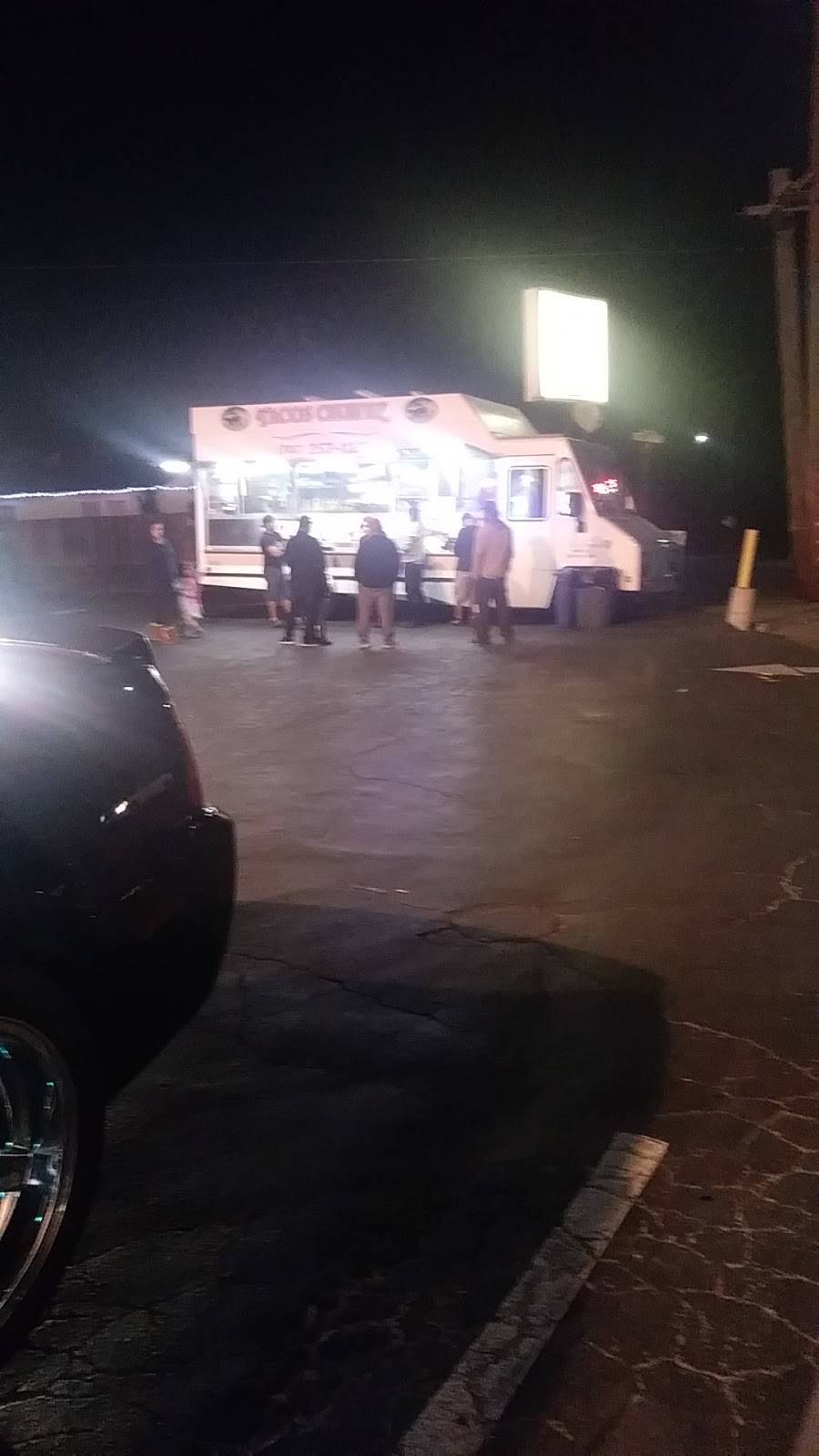 Tacos Chavez | restaurant | 75 Coombs St, Napa, CA 94559, USA | 7072531279 OR +1 707-253-1279