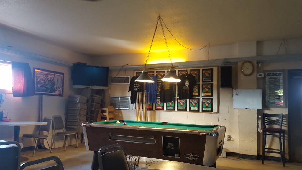 Silver Star Bar | restaurant | 10400 Sumpter Rd, Maybee, MI 48159, USA | 7345873156 OR +1 734-587-3156