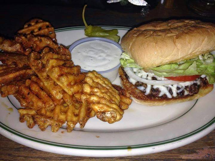 Big Daddys Sports Lounge | night club | 10618 N Cave Creek Rd, Phoenix, AZ 85020, USA | 6028611034 OR +1 602-861-1034