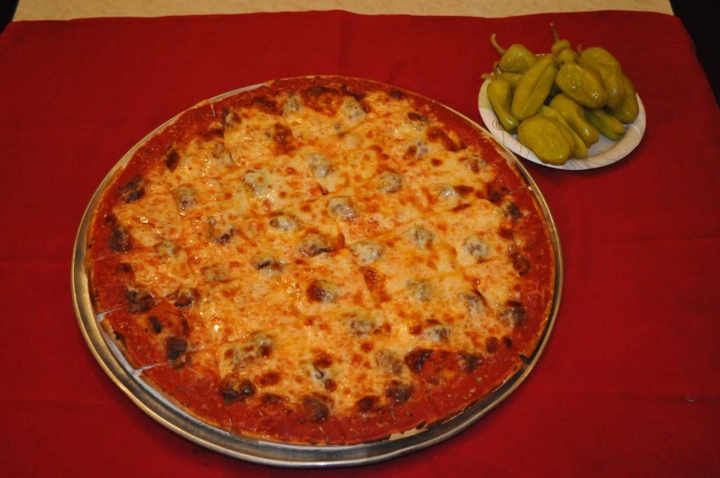 Quonset Pizza | meal delivery | 2602 Grand Ave, Waukegan, IL 60085, USA | 8476237115 OR +1 847-623-7115