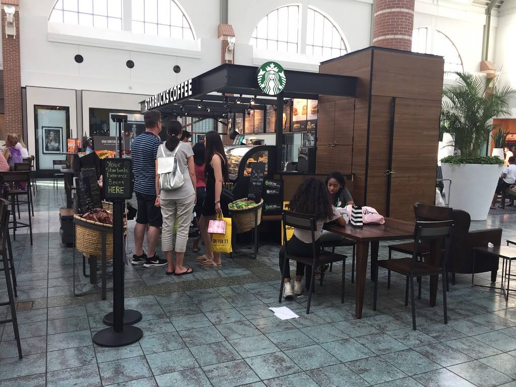 Starbucks | cafe | 459 Brandon Town Center Mall 9070, Brandon, FL 33511, USA | 8135717507 OR +1 813-571-7507