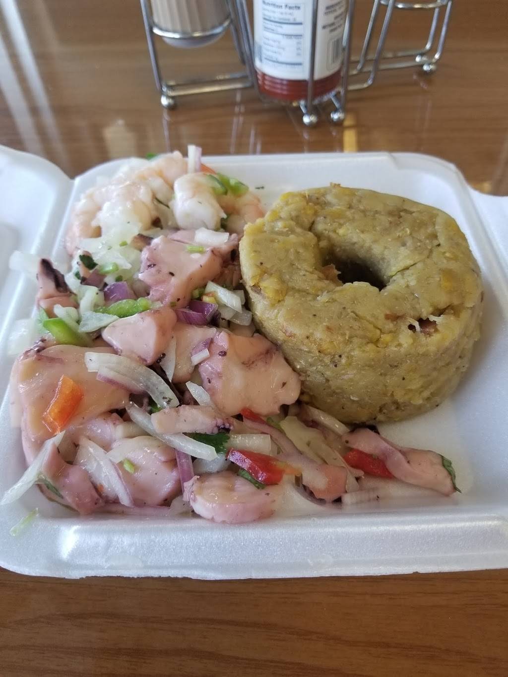 Lechonera Orlando | restaurant | 9998 E Colonial Dr, Orlando, FL 32817, USA | 4072490207 OR +1 407-249-0207